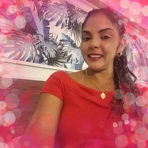 Meet your Posher, Mariel